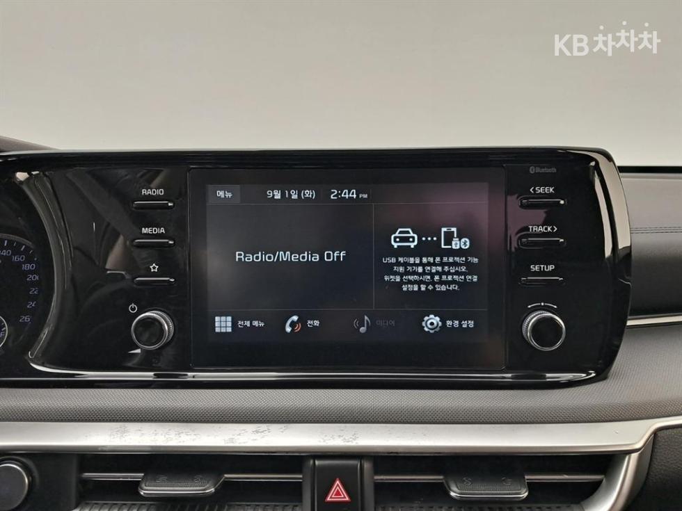 Kia K5 — miniaturë 9
