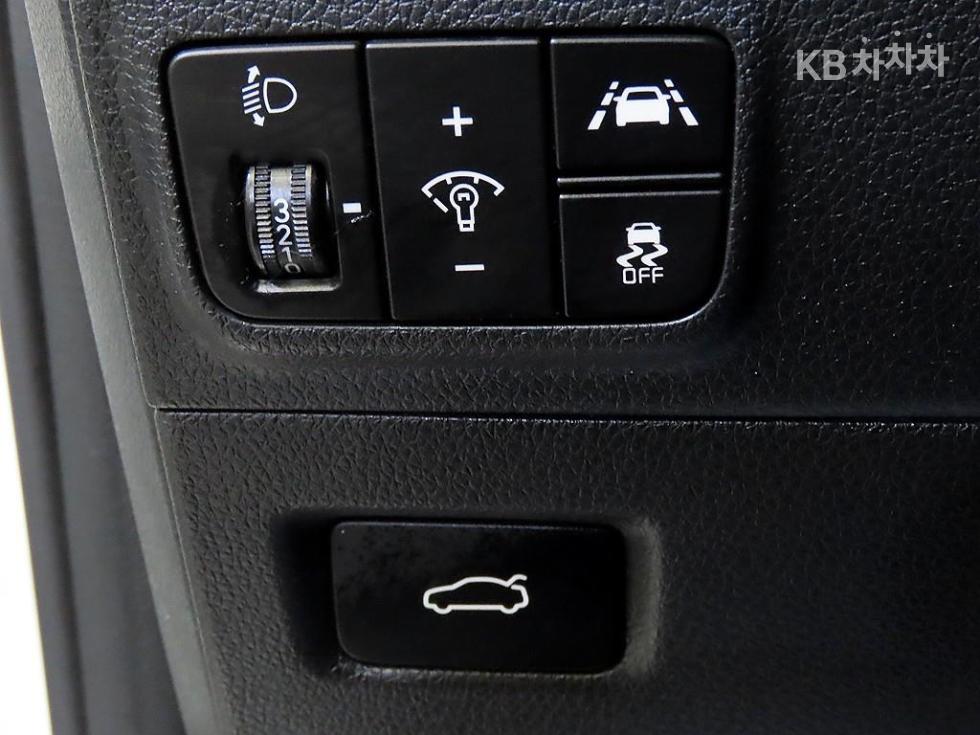Kia K5 — miniaturë 14
