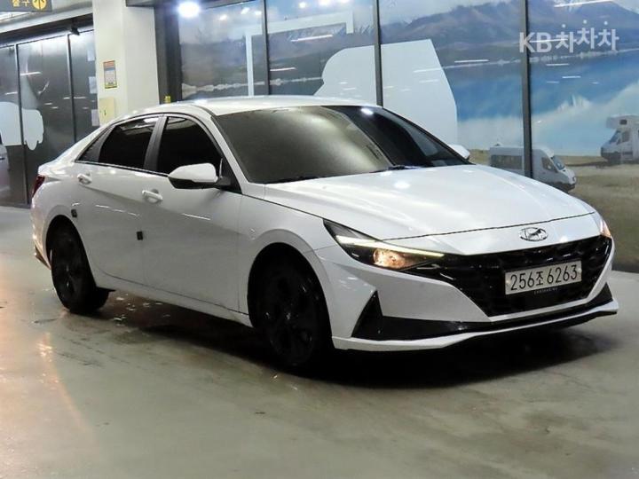 Hyundai Avante mordern — foto 1