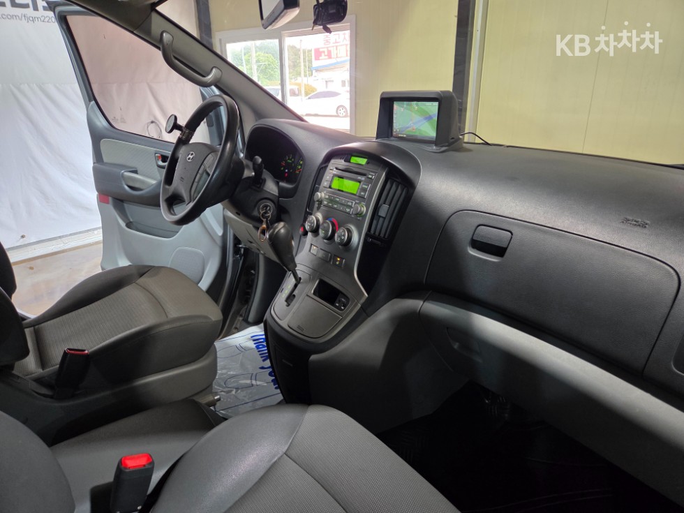 Hyundai Starex — miniaturë 8