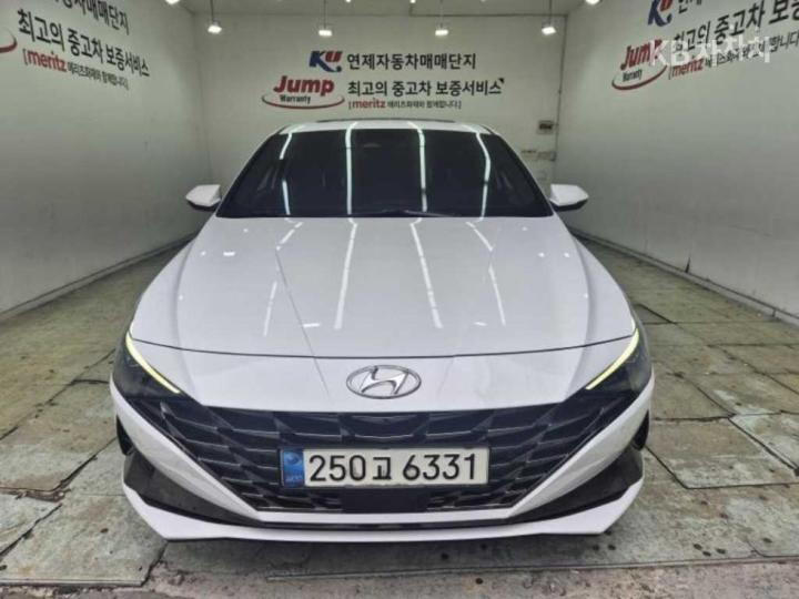 Hyundai Avante 1.6 Inspiration — foto 1