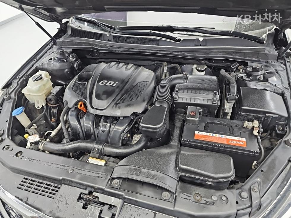 Kia K7 — miniaturë 5