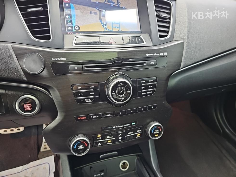 Kia K7 — miniaturë 10