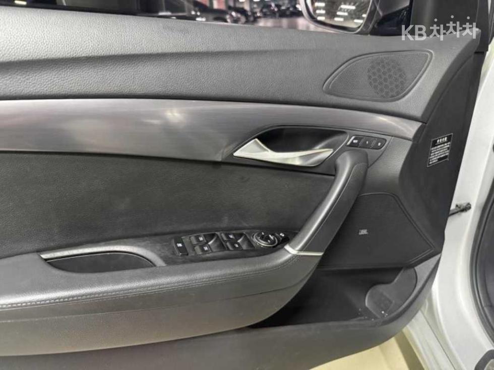 Hyundai i40 — miniaturë 6