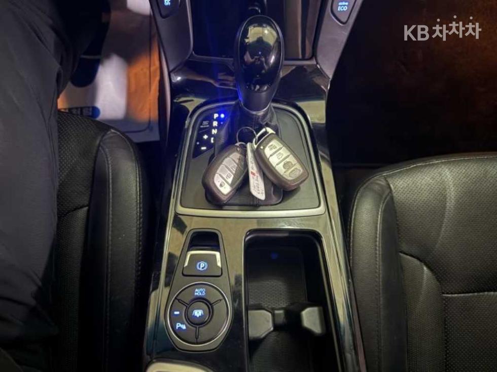 Hyundai i40 — miniaturë 12
