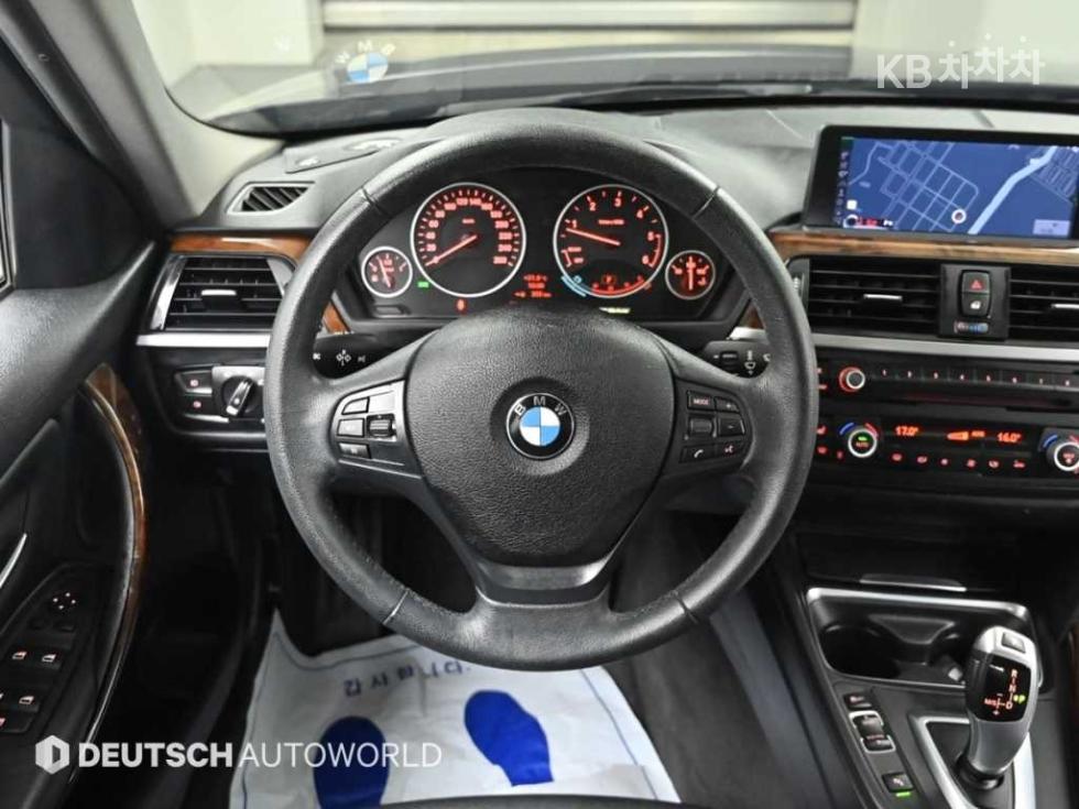 BMW 3er — miniaturë 13