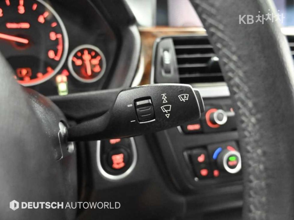 BMW 3er — miniaturë 17