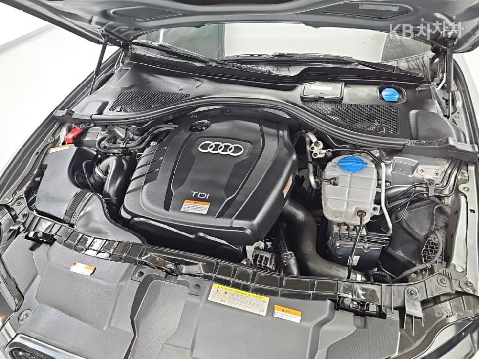 Audi A6 — miniaturë 5