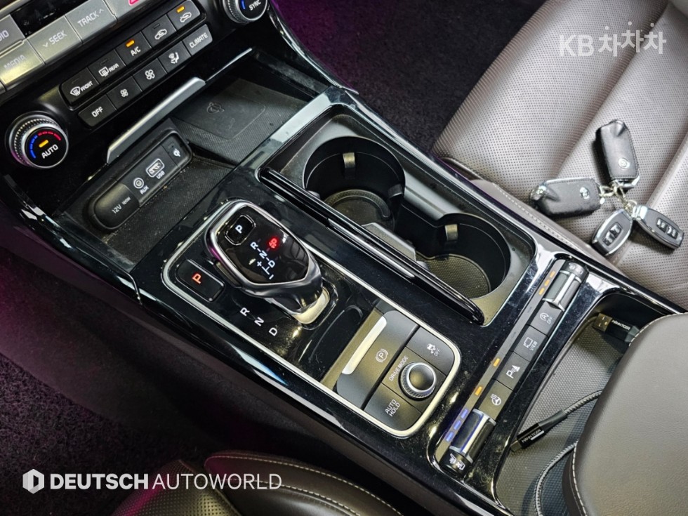 Kia Stinger — miniaturë 9