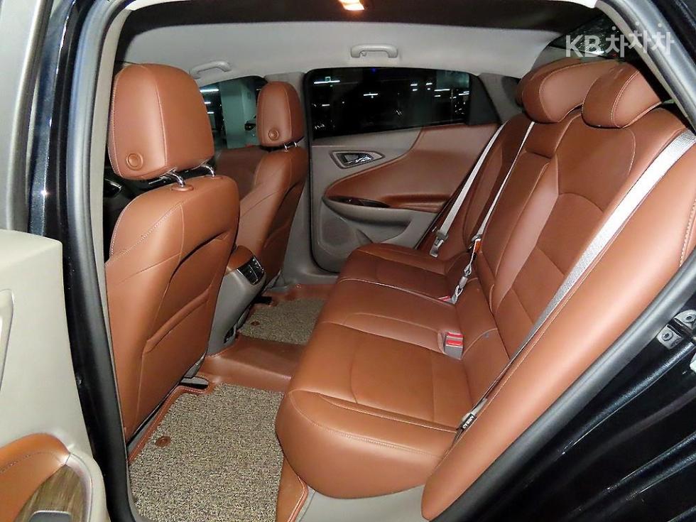 GMC Malibu — miniaturë 7