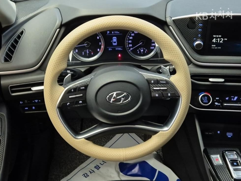 Hyundai Sonata — miniaturë 9