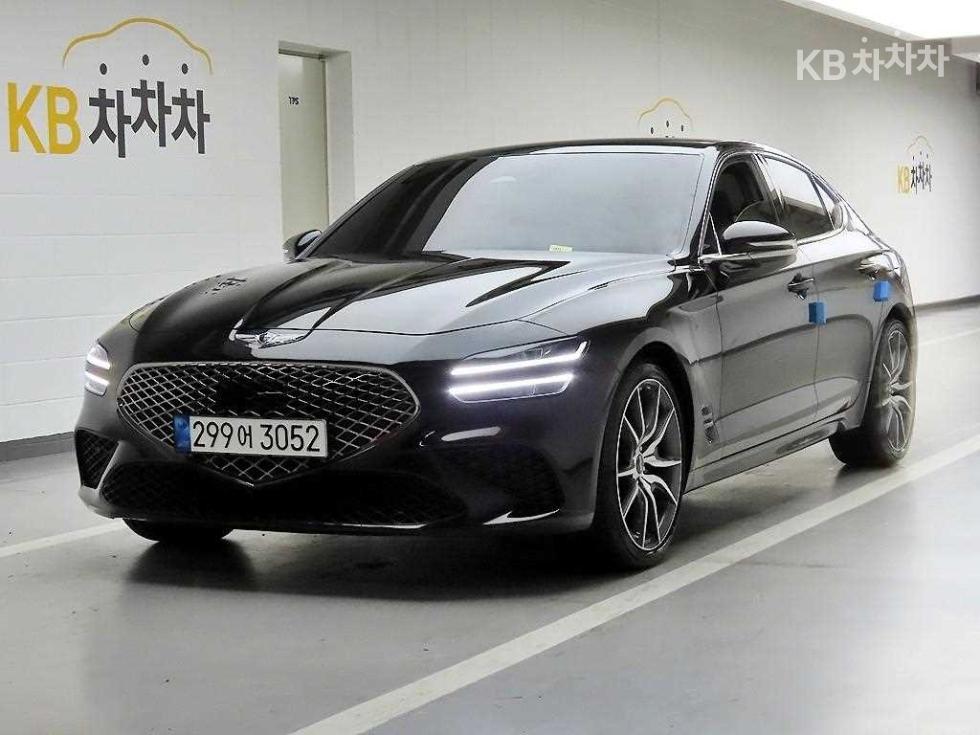 Genesis G70