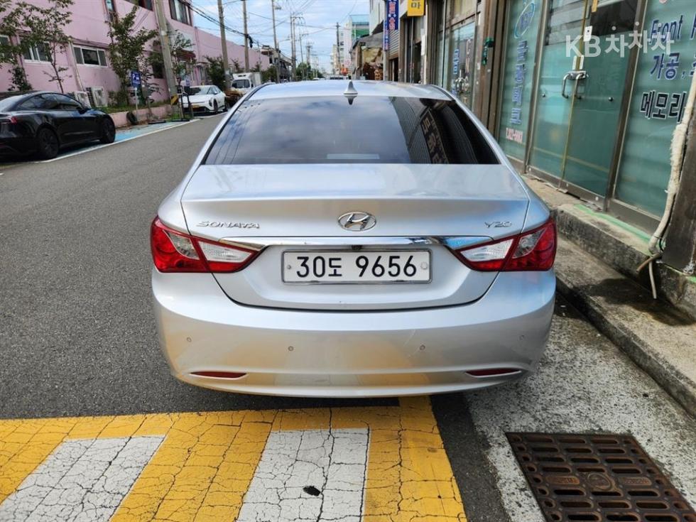 Hyundai Sonata — miniaturë 4