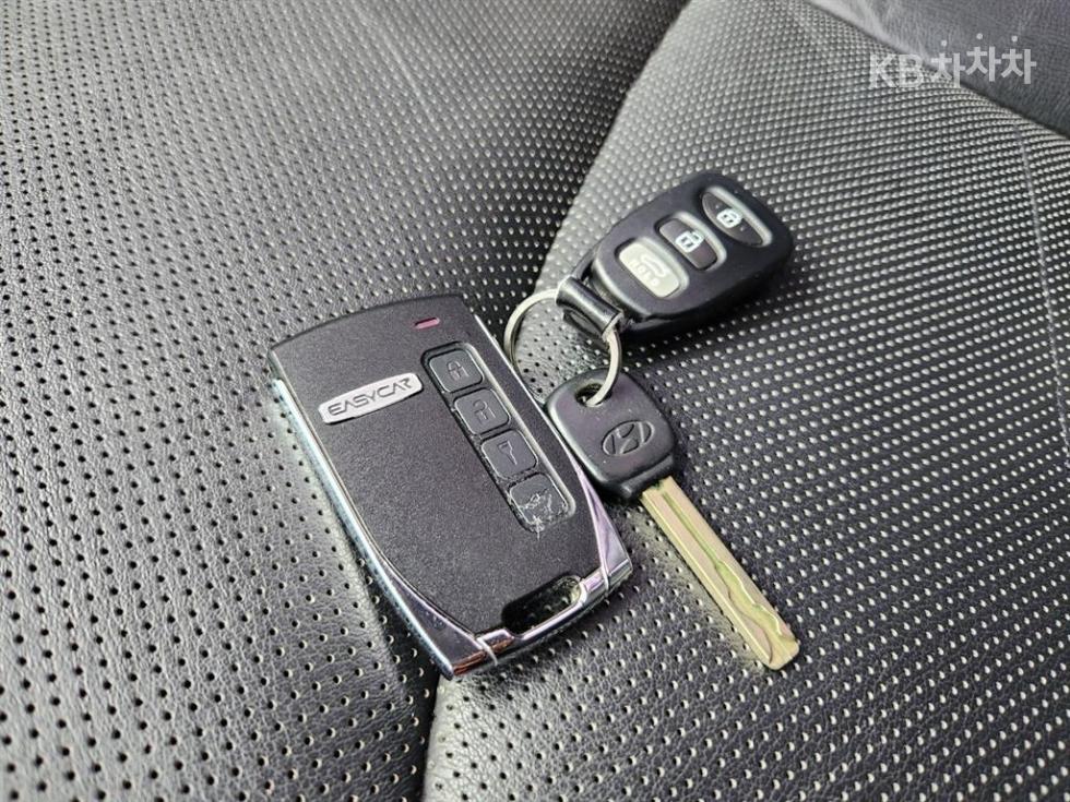 Hyundai Sonata — miniaturë 15