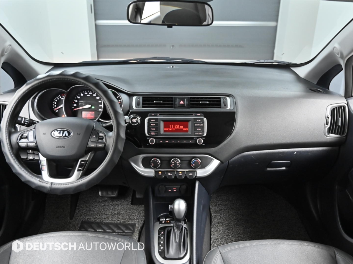 Kia Pride — miniaturë 7