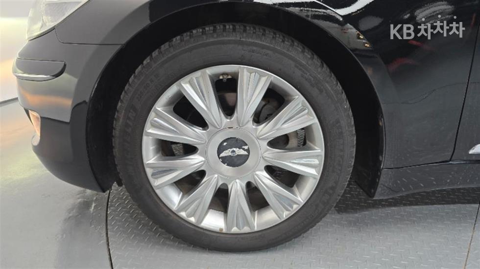 Hyundai Genesis — miniaturë 5