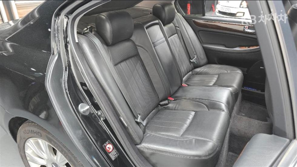 Hyundai Genesis — miniaturë 12