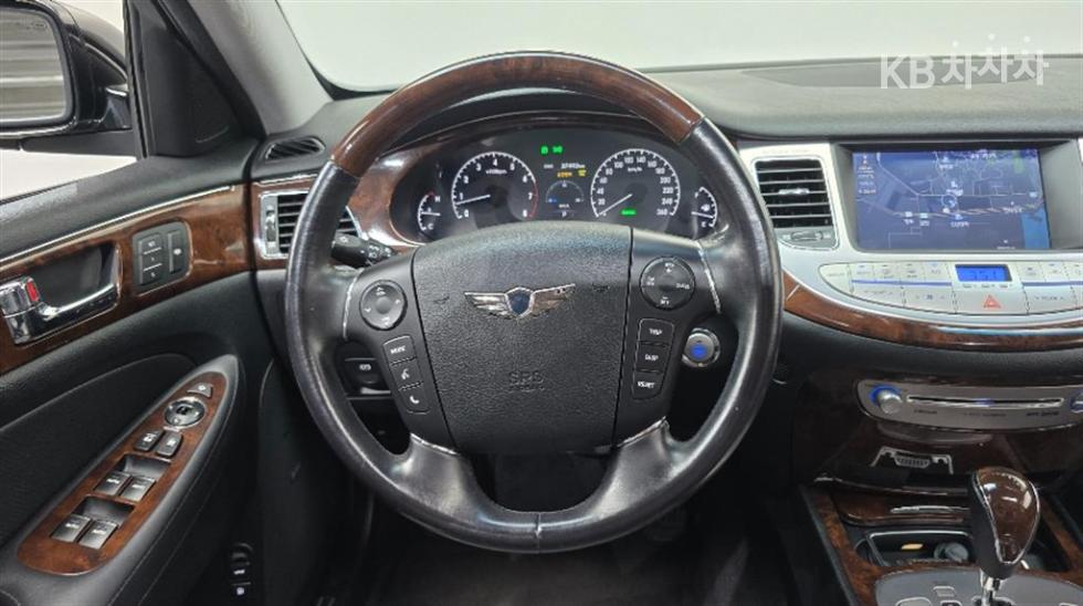 Hyundai Genesis — miniaturë 13