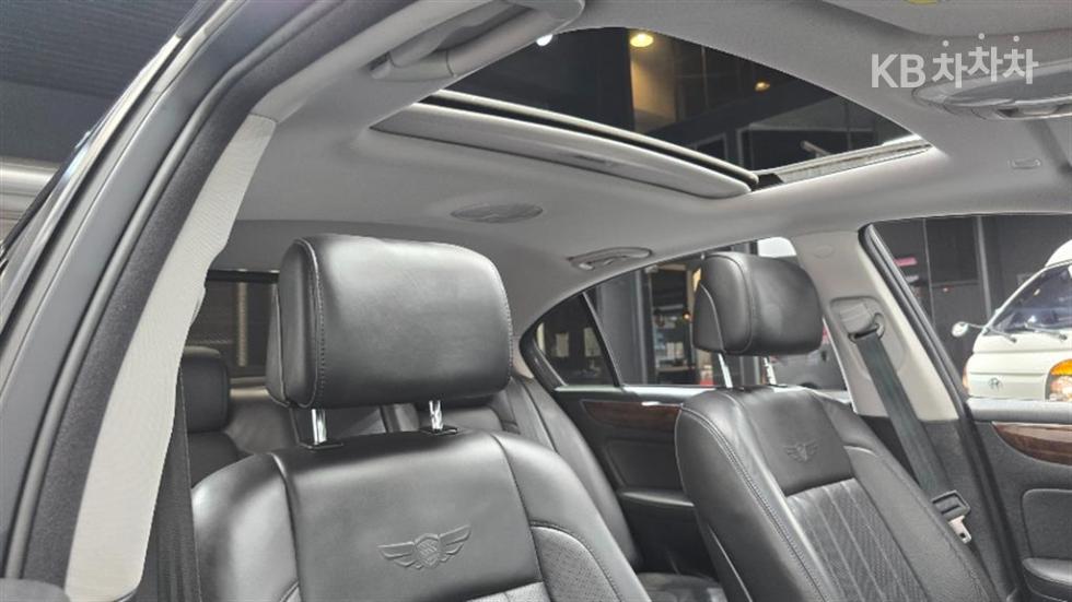 Hyundai Genesis — miniaturë 19