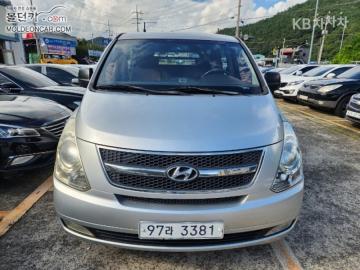 Hyundai Starex 5인승 밴 CVX 럭셔리 — foto 1