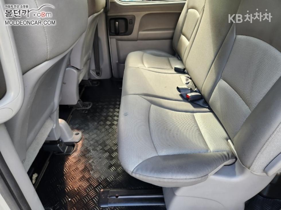Hyundai Starex — miniaturë 15