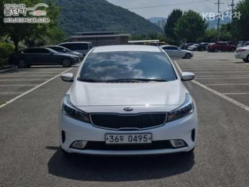 Kia K3 1.6  gasoline  trendy e — foto 1
