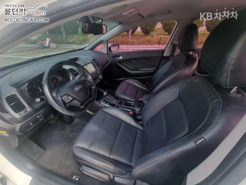 Kia K3 — miniaturë 12