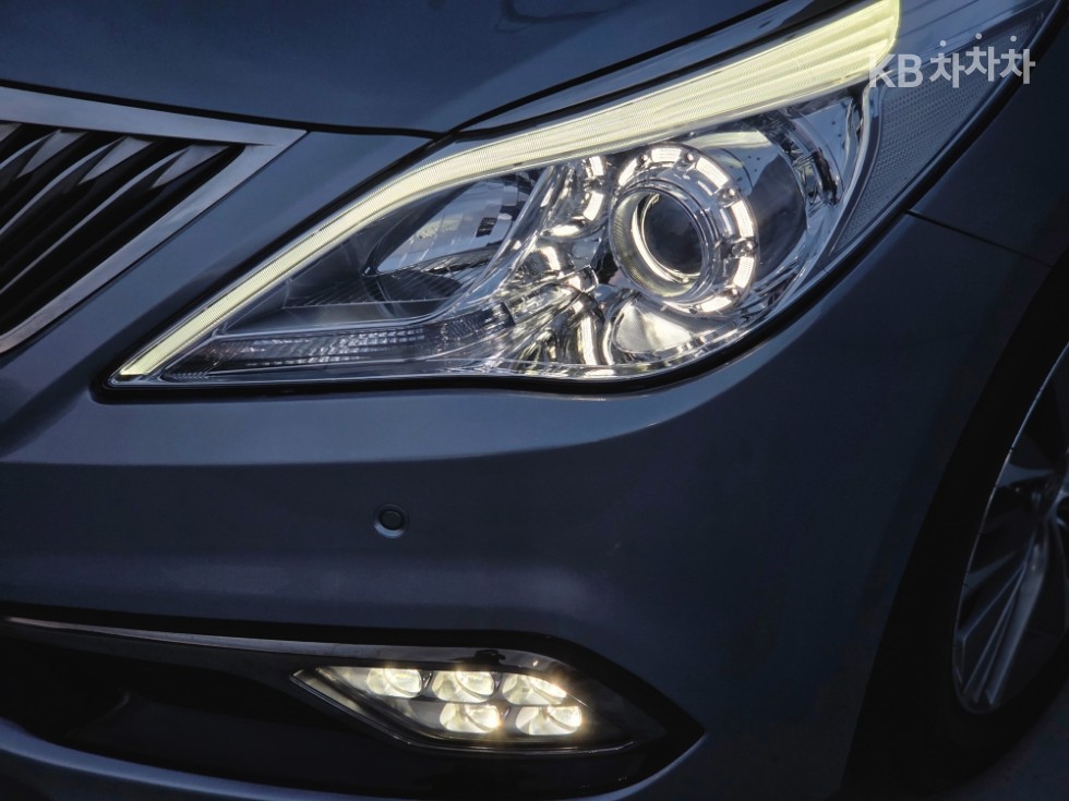 Hyundai Grandeur — miniaturë 7