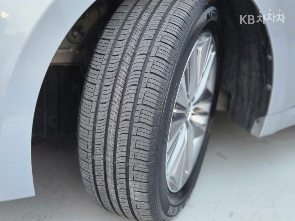 Hyundai Grandeur — miniaturë 10