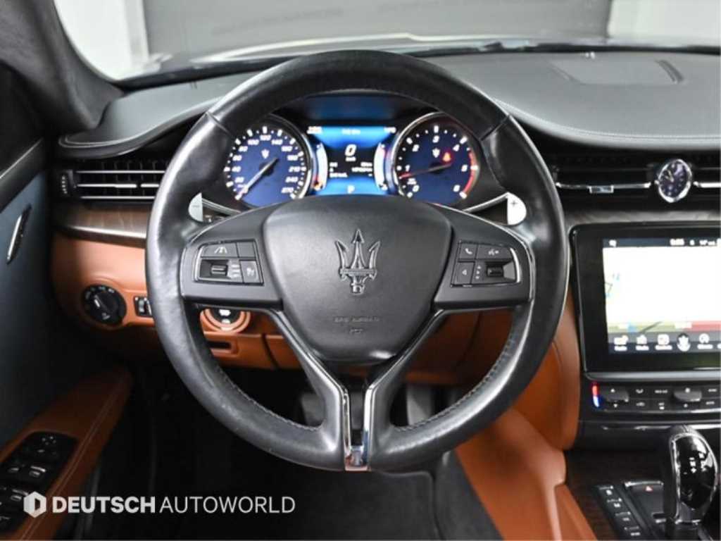 Maserati Quattroporte — miniaturë 13