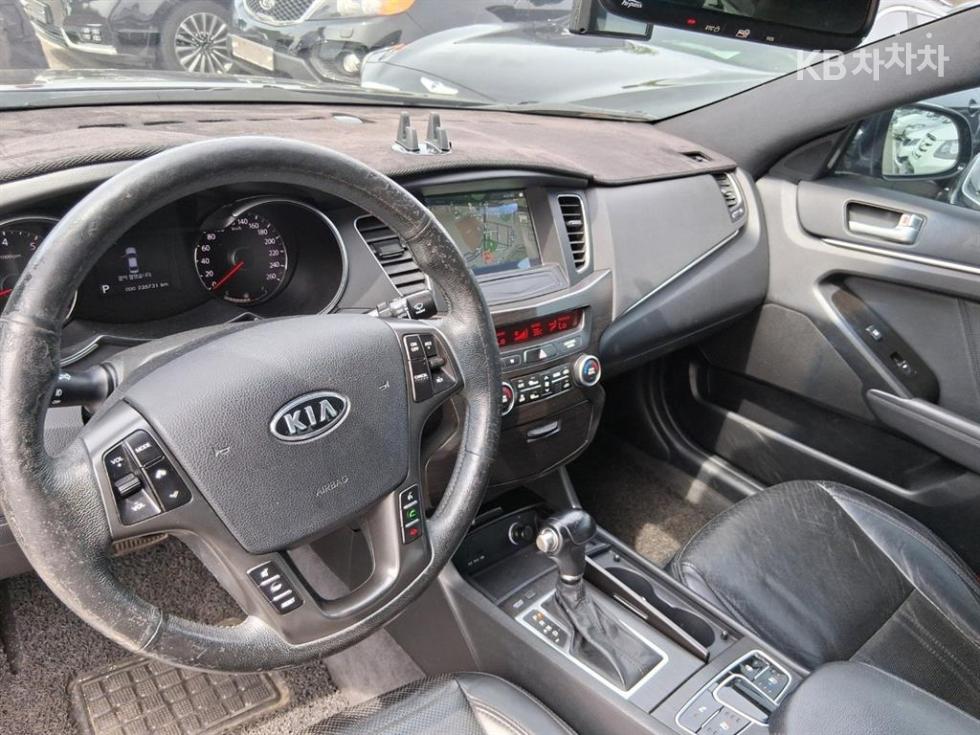 Kia K7 — miniaturë 5