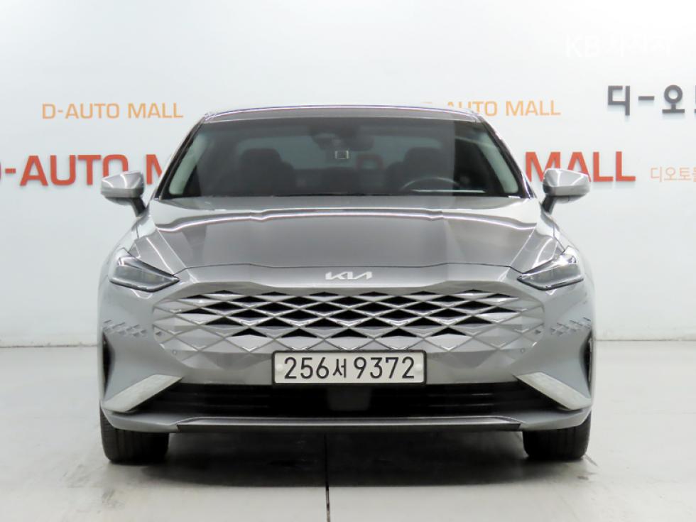 Kia K8 — miniaturë 2