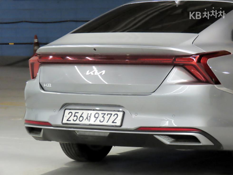 Kia K8 — miniaturë 17