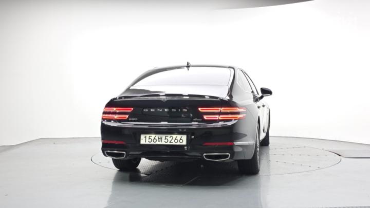 Genesis G80 — miniaturë 4