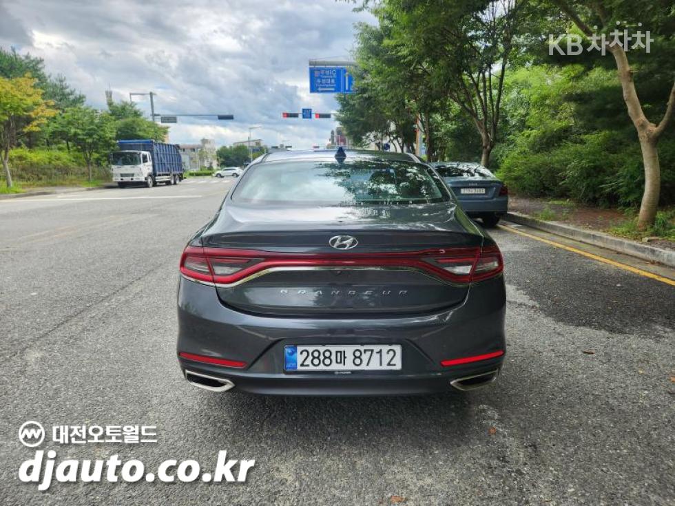 Hyundai Grandeur — miniaturë 4