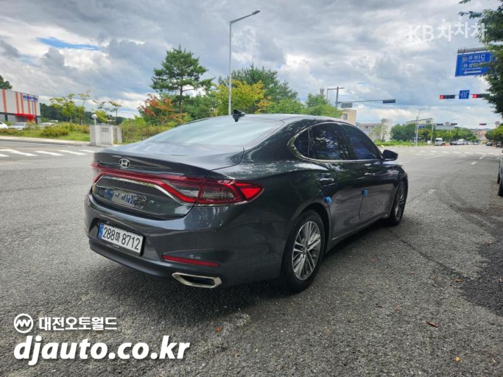 Hyundai Grandeur — miniaturë 5