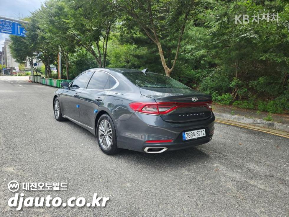Hyundai Grandeur — miniaturë 6