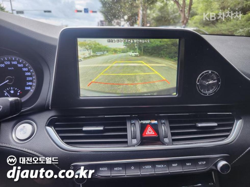 Hyundai Grandeur — miniaturë 9