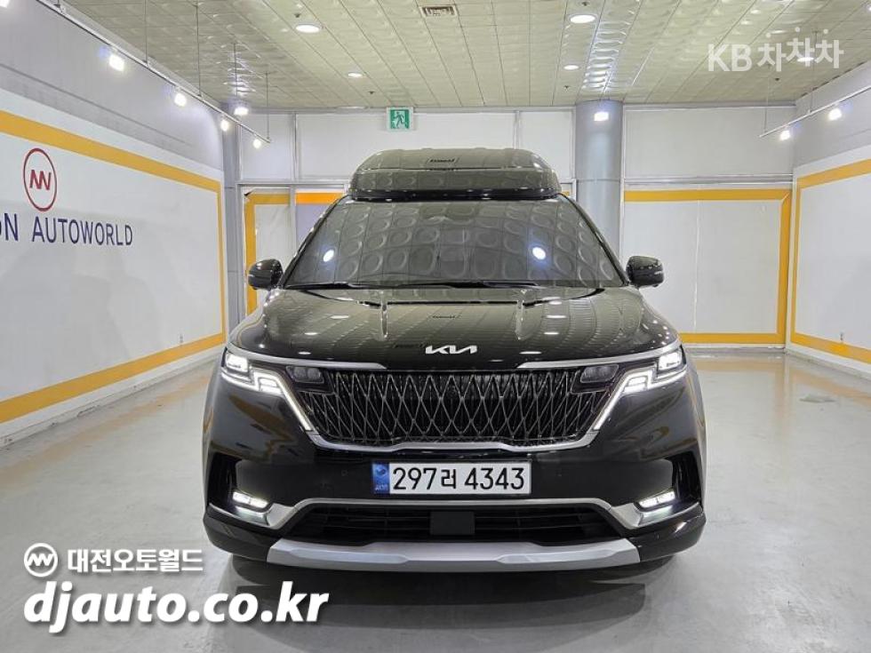 Kia Carnival — miniaturë 2