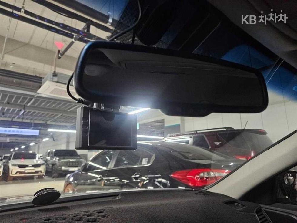 Hyundai Grandeur — miniaturë 14