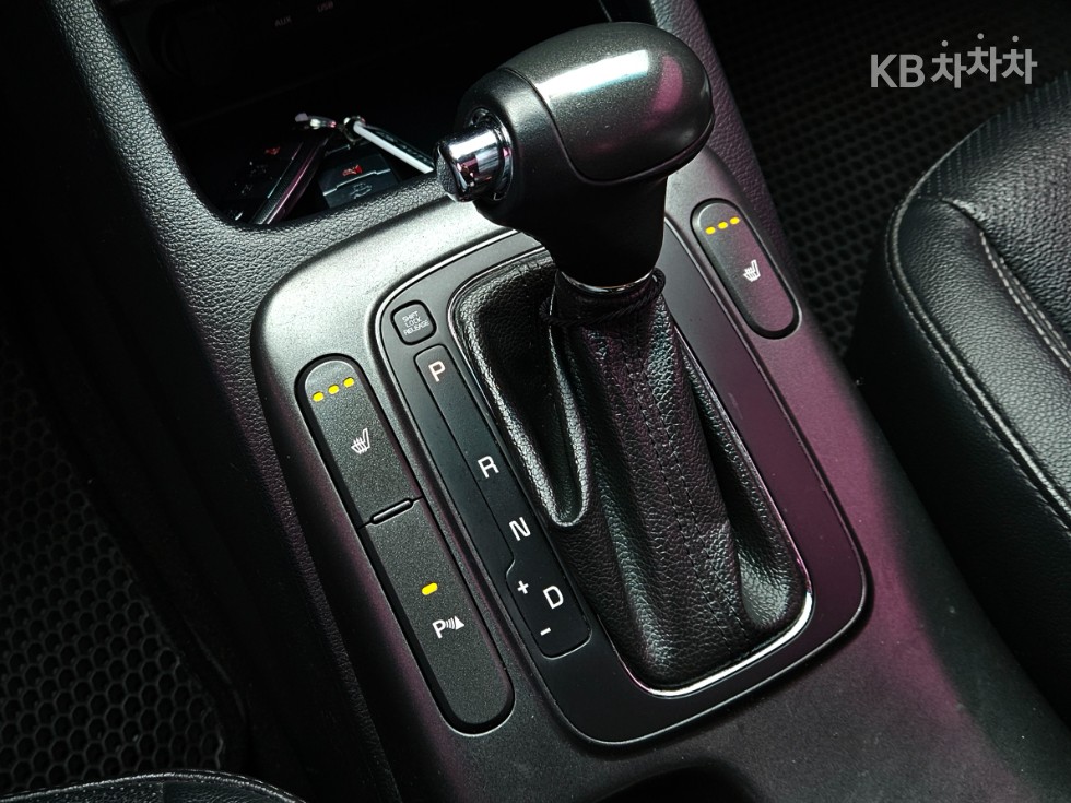 Kia K3 — miniaturë 10