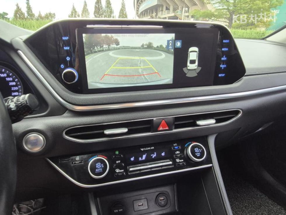 Hyundai Sonata — miniaturë 18
