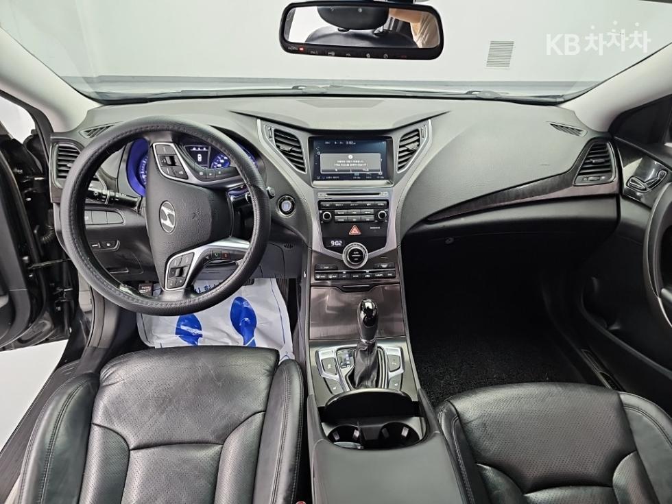 Hyundai Grandeur — miniaturë 7