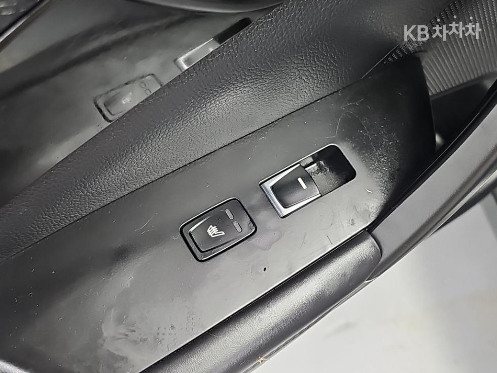 Hyundai Grandeur — miniaturë 13