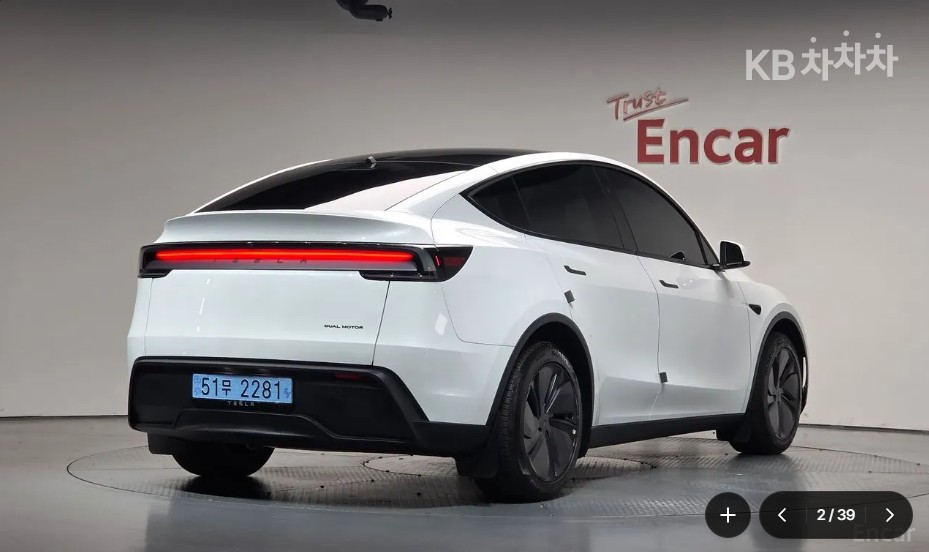 Tesla Model Y — фото 2