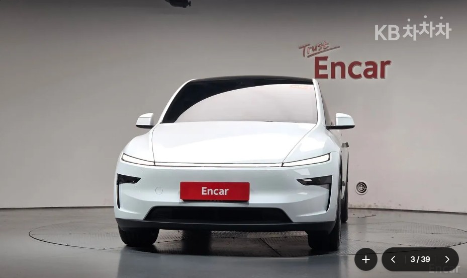 Tesla Model Y — фото 3