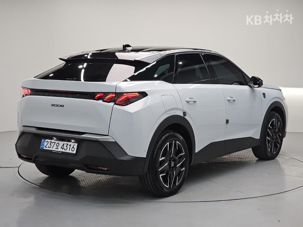 Peugeot 3008 GT — фото 4