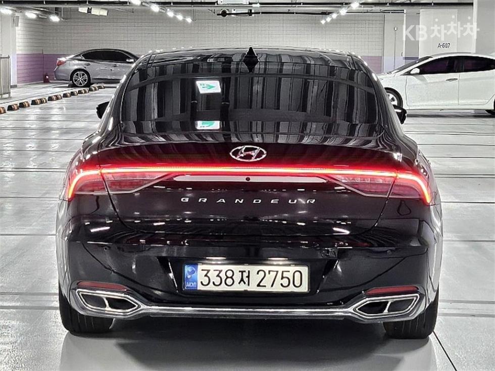 Hyundai Grandeur EXCLUSIVE — фото 4
