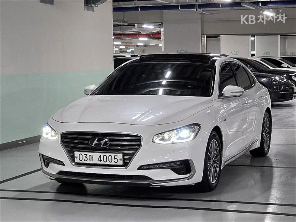 Hyundai Grandeur Special — фото 1