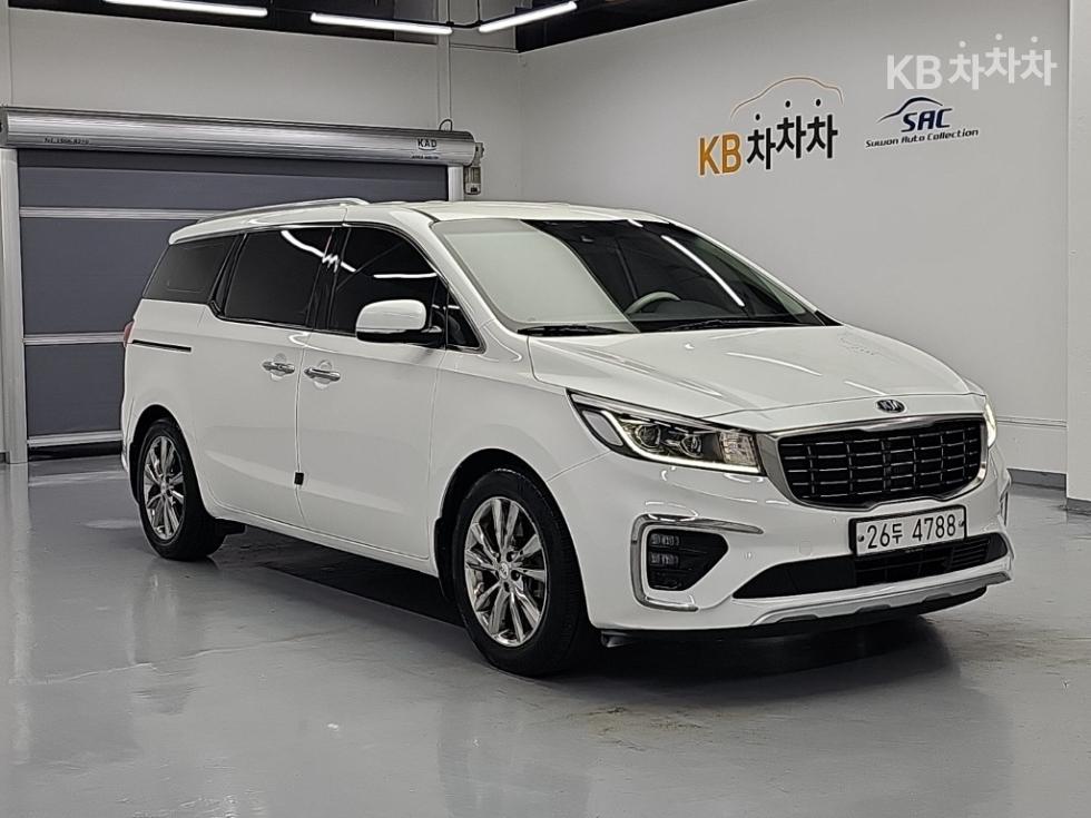 Kia Carnival PRESTIGE — фото 4